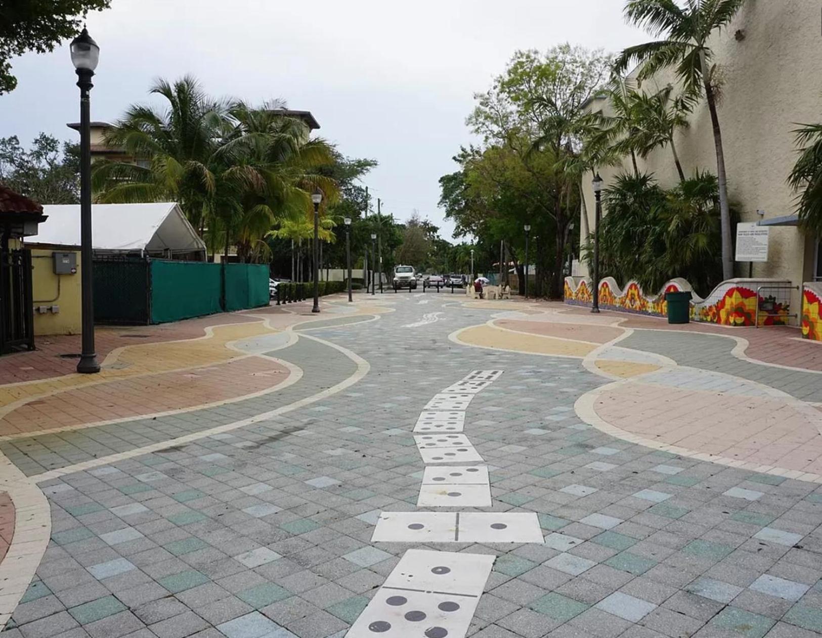 B1 Best Value On Private Bedroom With Private Bathroom In Little Havana, Miami Exterior photo